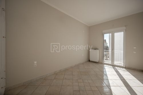 secondary image