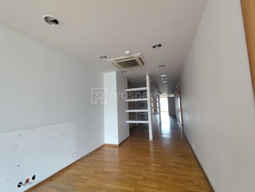 secondary image