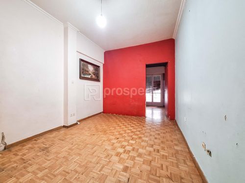 secondary image