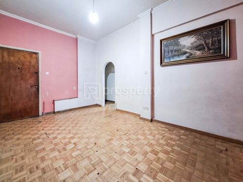 secondary image