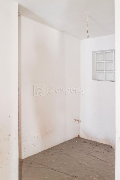 secondary image