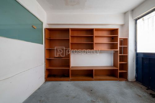 secondary image