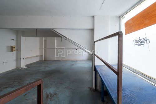 secondary image