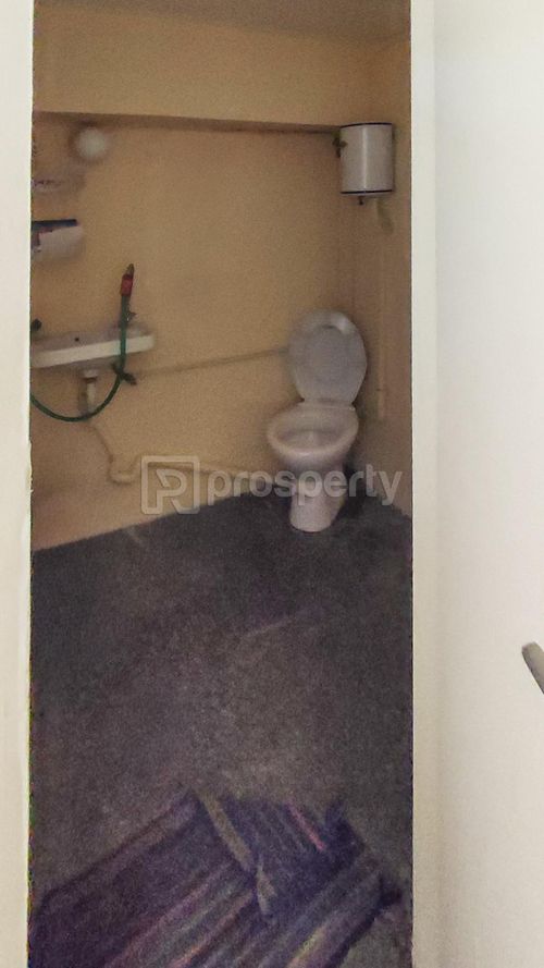 secondary image