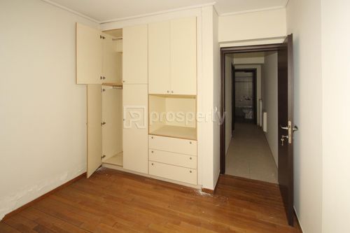 secondary image