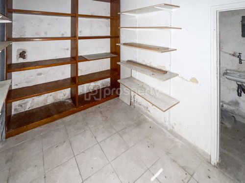 secondary image