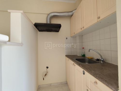 secondary image