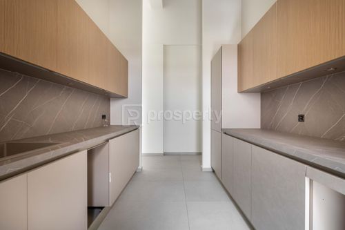 secondary image