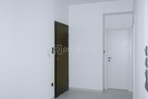 secondary image