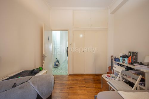 secondary image