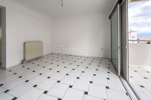 secondary image