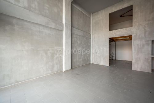 secondary image