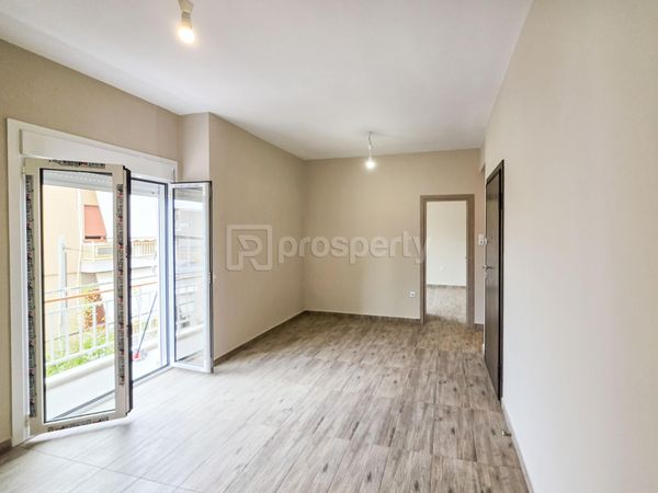 listing image 0