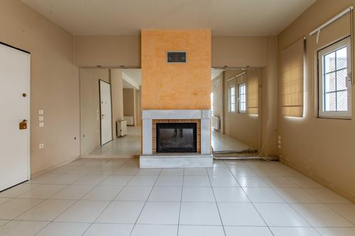 secondary image