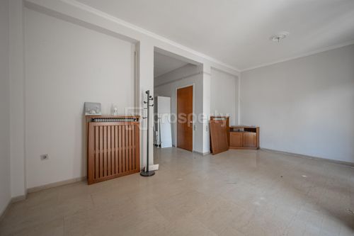 secondary image