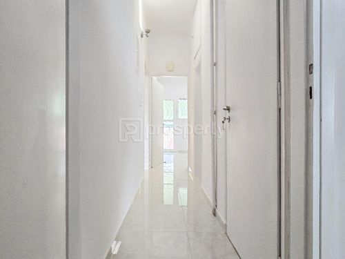 secondary image