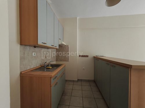 secondary image