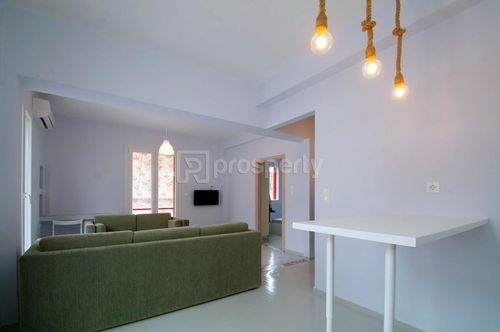secondary image