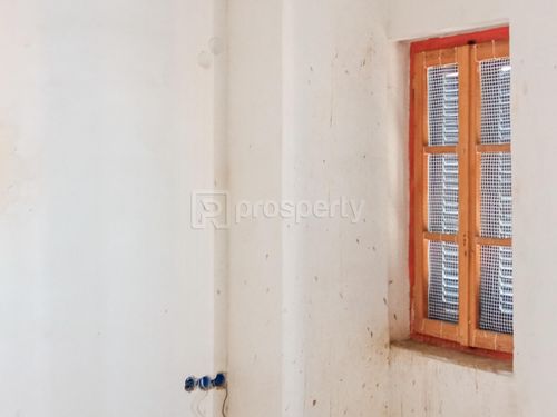 secondary image