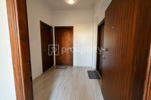 secondary image
