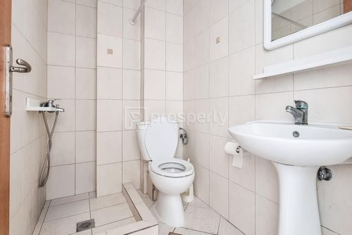 secondary image