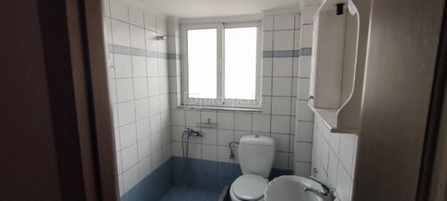 secondary image