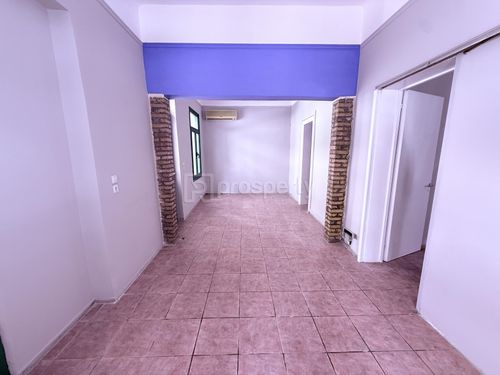 secondary image