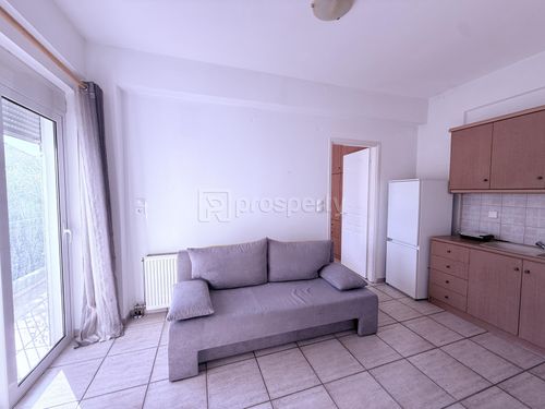 secondary image