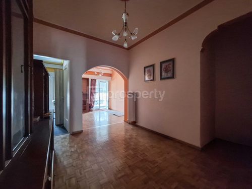 secondary image