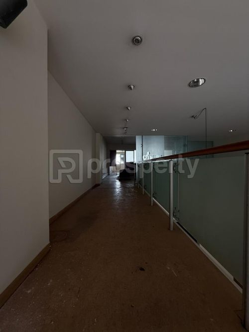 secondary image