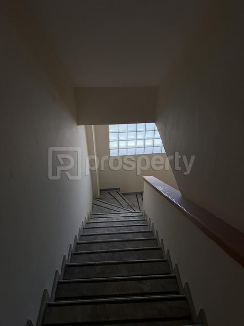 secondary image