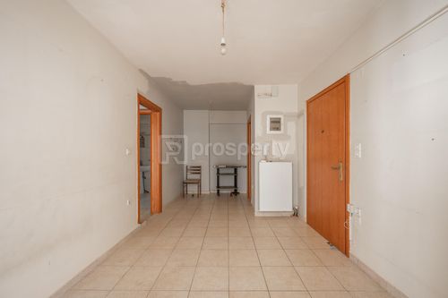 secondary image