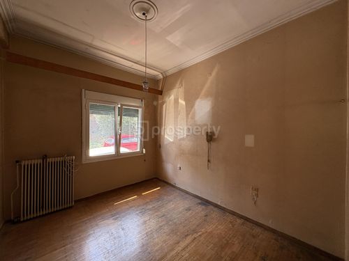 secondary image