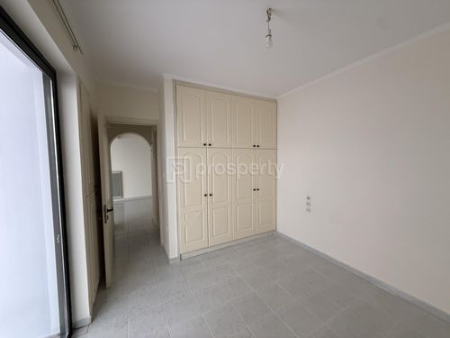 secondary image