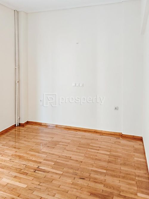 secondary image
