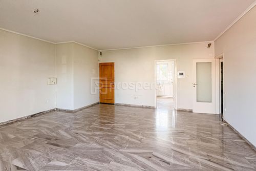 secondary image