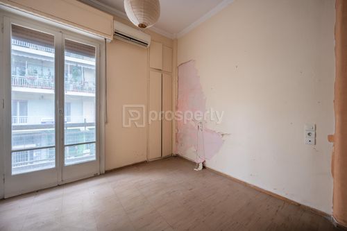 secondary image