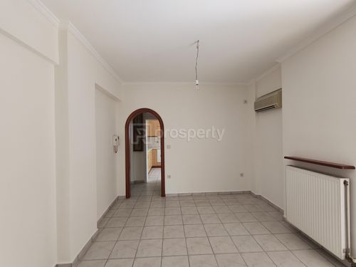 secondary image