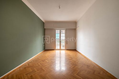 secondary image
