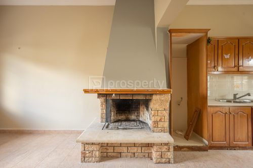 secondary image