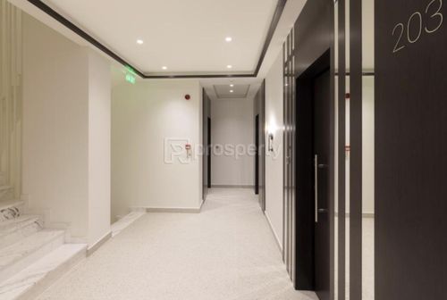 secondary image