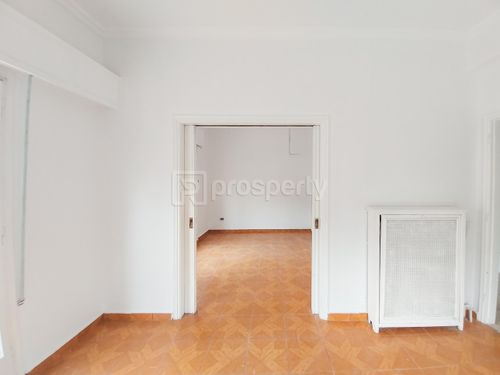 secondary image