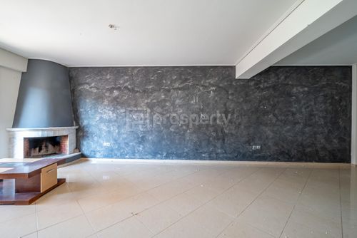secondary image
