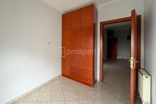 secondary image
