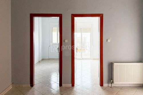 secondary image