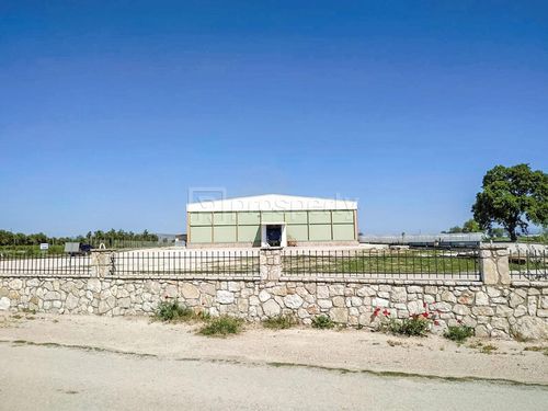 secondary image