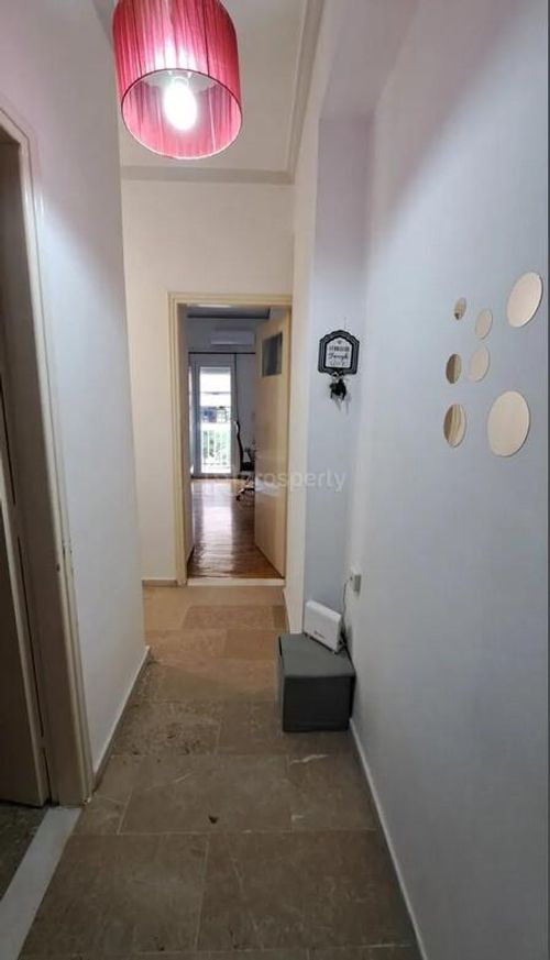 secondary image