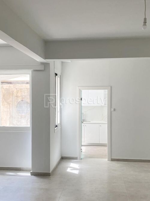 secondary image
