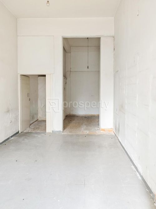 secondary image