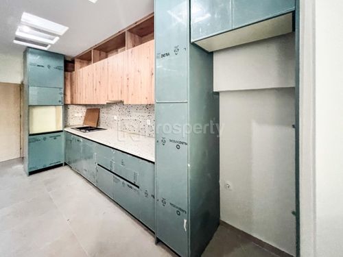 secondary image